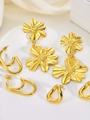Stainless steel earrings, light luxury, high-end tassel drop earrings, golden autumn/winter exaggerated earrings, designer style for women.