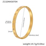 color: Z132-Gold Zircon Bangle