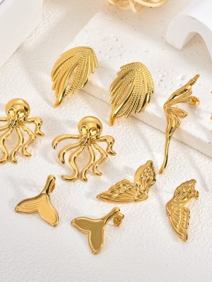 Geometric stainless steel earrings, light luxury, high-end wing-shaped vintage earrings for women, designer butterfly studs.