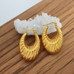 Exaggerated Design Stylish and Unique U-Shaped Stainless Steel Earrings Gold Plated Colorfast Earring Ornament Women