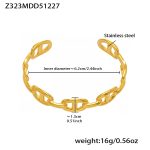 color: Z323-Gold Bangle