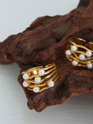 French Style Classical Retro Corrugated Wave Imitation Pearl Ring Simple Temperament Design Stainless Steel Gold Plated Ornament Female