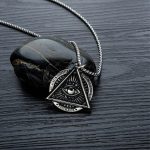 color: Triangle Eye + Stainless Steel Chain