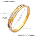 color: Z123-Gold Bangle