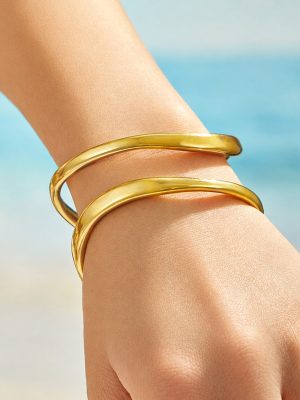 Simple 18K Gold Plating Non-Fading Stainless Steel Geometric Hollow Bracelet Female Accessories