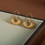 color: EH05 Gold