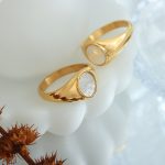 French Style Personalized Commuter Inlaid Natural Growth White Sea Shell Ring Stainless Steel Gold Plated Non-Fading Ring Bracelet