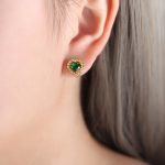 color: F887-Heart Green Glass Stone