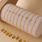Light Luxury and Simplicity Inlaid Zirconium 26 Letters Love Pendant Bracelet Stainless Steel Plated 18K Gold Stacked Commuter Bracelet