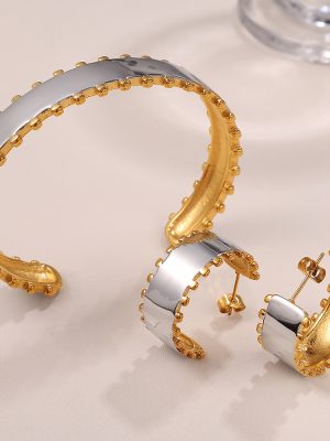 Light Luxury Wide Surface Plated 18K Gold Bracelet Set Advanced Geometric Shape Earrings for Women