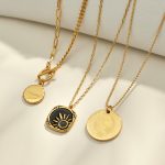 Classic Geometric Pendant Clavicle Necklace Vintage Stainless Steel Necklace Jewelry for Women Vacuum Vapor Plating 18K Gold