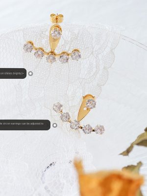 Three-Hole Design Freely Adjustable Zircon Inlaid Earrings Plated 18K Real Gold Ear Rings F550