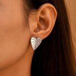 Ornament Ins Love Leaf Pattern Road Stud Earrings Stainless Steel PVD Plating Simple Earrings