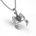 color: Crab Silver + Stainless Steel Chain