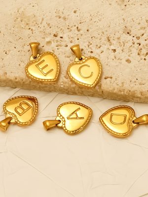 Stainless Steel Three-Dimensional Necklace Female with Hearts DIY Pendant 26 Letters Gold-Plated Glossy All-Match