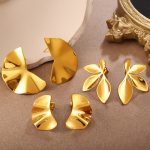 Glossy Fan-Shaped Simple and Irregular Geometric Earrings Light Luxury Advanced Commuter Everyday Joker Earrings