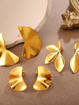 Glossy Fan-Shaped Simple and Irregular Geometric Earrings Light Luxury Advanced Commuter Everyday Joker Earrings