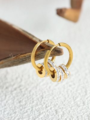 Refined Grace Diamond Small Circle Eardrops a Four-Ear Ring Small Waist Slimming Design Earrings