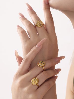 5A Zircon Ring Female Light Luxury Personality Star Moon Little Finger Ring Devil's Eye Bracelet Gift