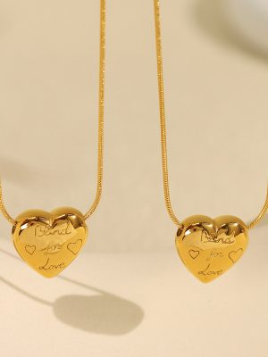 Women's Simple Design Stainless Steel 18K Gold-Plated Heart-Shaped Necklace Temperament Wild Clavicle Chain