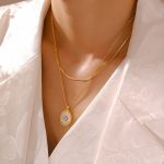 French Marka Vintage Oval Fritillary Inlaid Zircon Copper Pendant Stainless Steel Clavicle Chain Plated 18K Real Gold Twin