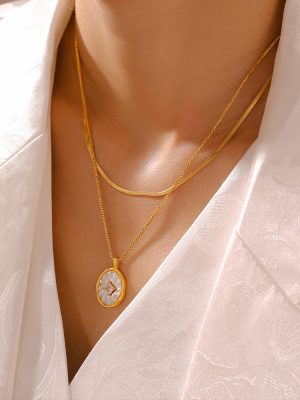 French Marka Vintage Oval Fritillary Inlaid Zircon Copper Pendant Stainless Steel Clavicle Chain Plated 18K Real Gold Twin
