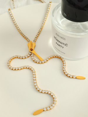 Cold Diamond Long Zipper Necklace Graceful Personality High-Grade Sweater Clavicle Chain Necklace Women