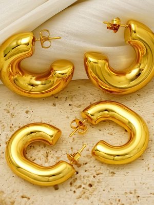 Simple C- Shaped Hollow Earrings for Women High Class Elegant All-Match Stainless Steel Earrings Ornament