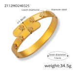 color: Z112-Gold White Rhinestone Bangle