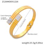 color: Z126-Gold Bangle