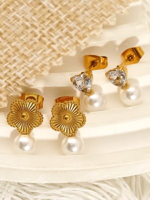 Sweet Exquisite and Versatile Flower Pearl Stud Earrings Female Advanced Stainless Steel Plating Graceful Earrings