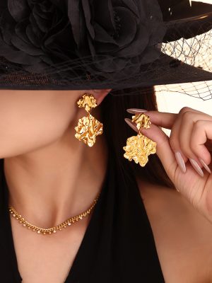 Personalized Earrings Hammered Pleated Leaves High-Key Eardrop Stainless Steel PVD Electroplating Color Retention Jewelry