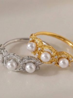 Stainless Steel Shell Pearls Zircon Side Opening Little Finger Ring Plated 18K Real Gold Light Luxury Temperament Ring Does Not Fade
