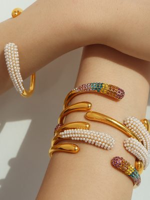 Plaid Versatile Stainless Steel 18K Gold-Plated Premium Bracelet for Women New Design