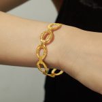 color: Z321-Gold Bangle