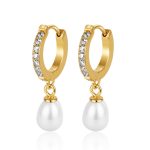 color: -7 Hanging Pearl Earrings