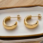 Stainless Steel Glossy C- Shaped Stud Earrings Plated 18K Real Gold Small and Simple High Quality Earring Ornament