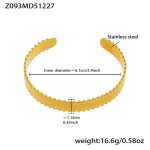 color: Z093-Gold Bangle