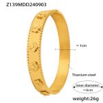 color: Z139-Gold Bangle