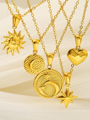 Retro Sun Moon Gold-Plated Stainless Steel Necklace Non-Fading Advanced All-Match Pendant