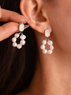Fresh Water Pearl Earrings Women's Light Luxury Sweet Elegant Shell Ear Studs Earrings