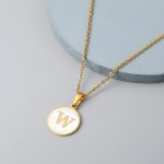 color: Shell -W (With Chain)