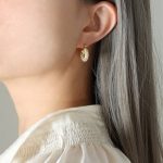 color: F157-Gold Earrings