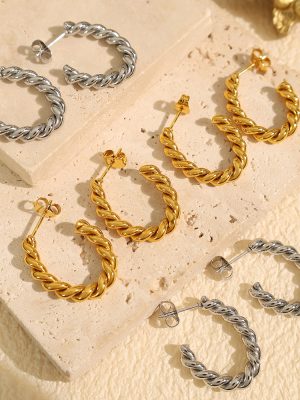 French Style Retro Twist Earrings Women's New High-Grade Earrings Circle Ear Studs Tide Plated 18K Twisted Wire