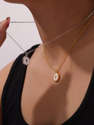 Texture Love Heart Pendant Ornaments Cross Oil Dripping Design round Brand Stainless Steel Gold-Plated Necklace