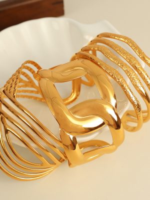 Wide-Brimmed Electroplated 18K Gold Stainless Steel Bracelet Personality Retro Women's Wild Bracelet