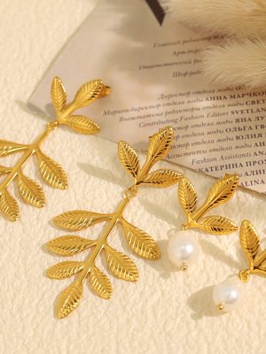 Retro Leaves Natural Ear Ring Temperament Cold Ear Ornament Simple Geometric Earrings for Women