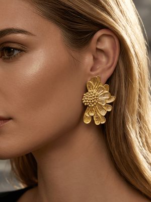 Light luxury stainless steel earrings, exaggerated design, women's vintage high-end gold flower stud earrings.