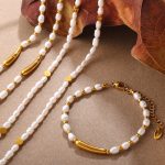 French New Light Luxury and Simplicity Baroque Freshwater Pearl Bracelet Necklace Advanced Set