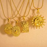 Vintage Stainless Steel Tarot Sun Square Plate Necklace Women's Premium All-Match Jewelry